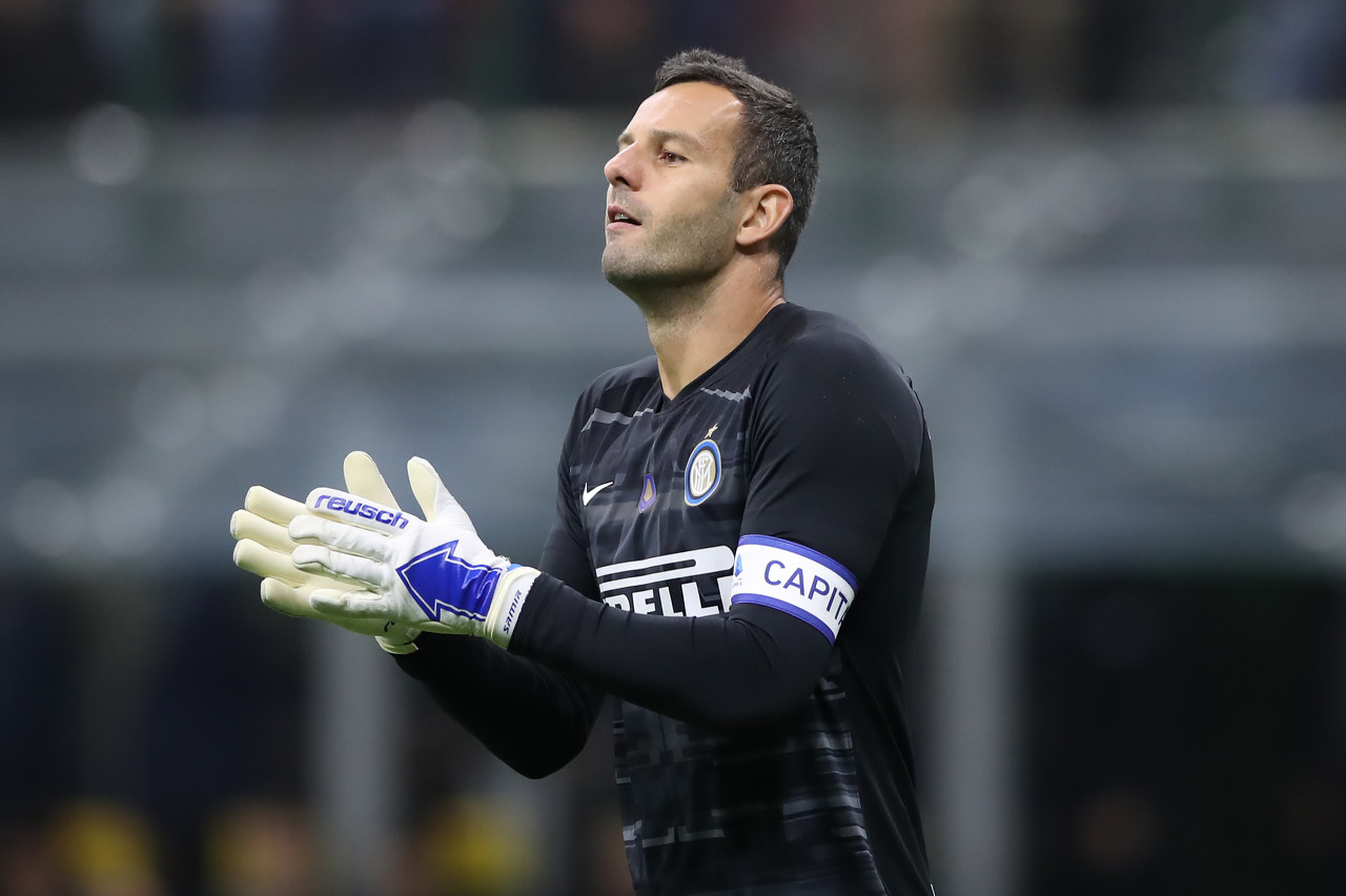 里奇·保罗：组建球队会优先选詹姆斯，但最后一投必须给乔丹（里奇·保罗：建队首选詹姆斯，关键决胜球交给乔丹）