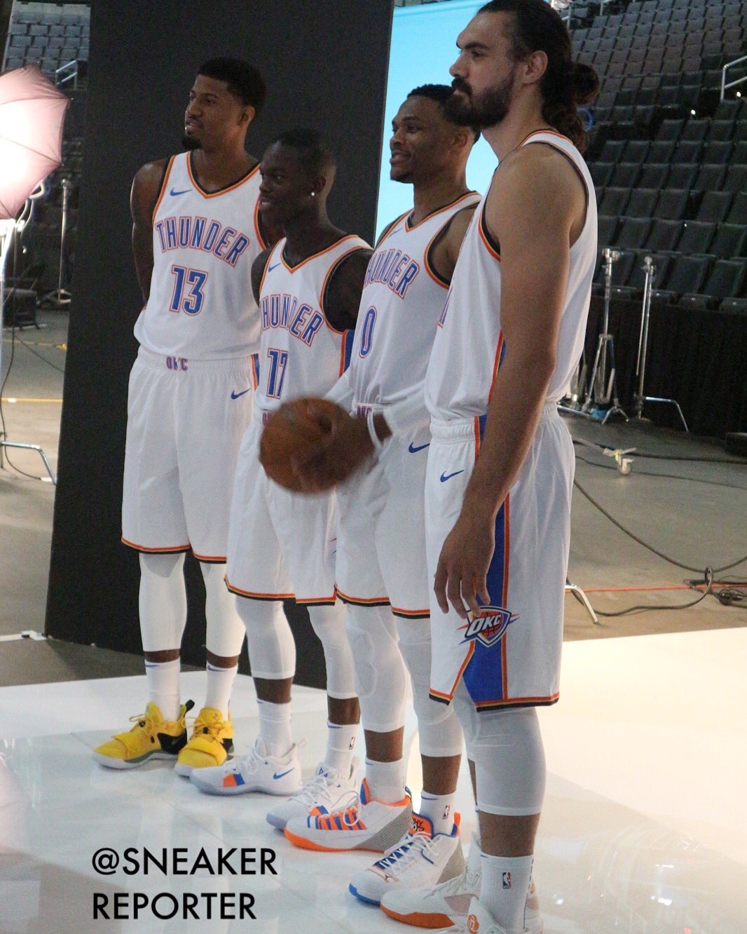 琼斯：我们都爱萨拉赫，不认为他的言论是打算影响球队（琼斯：大家都爱萨拉赫，他的言论并非刻意影响球队）