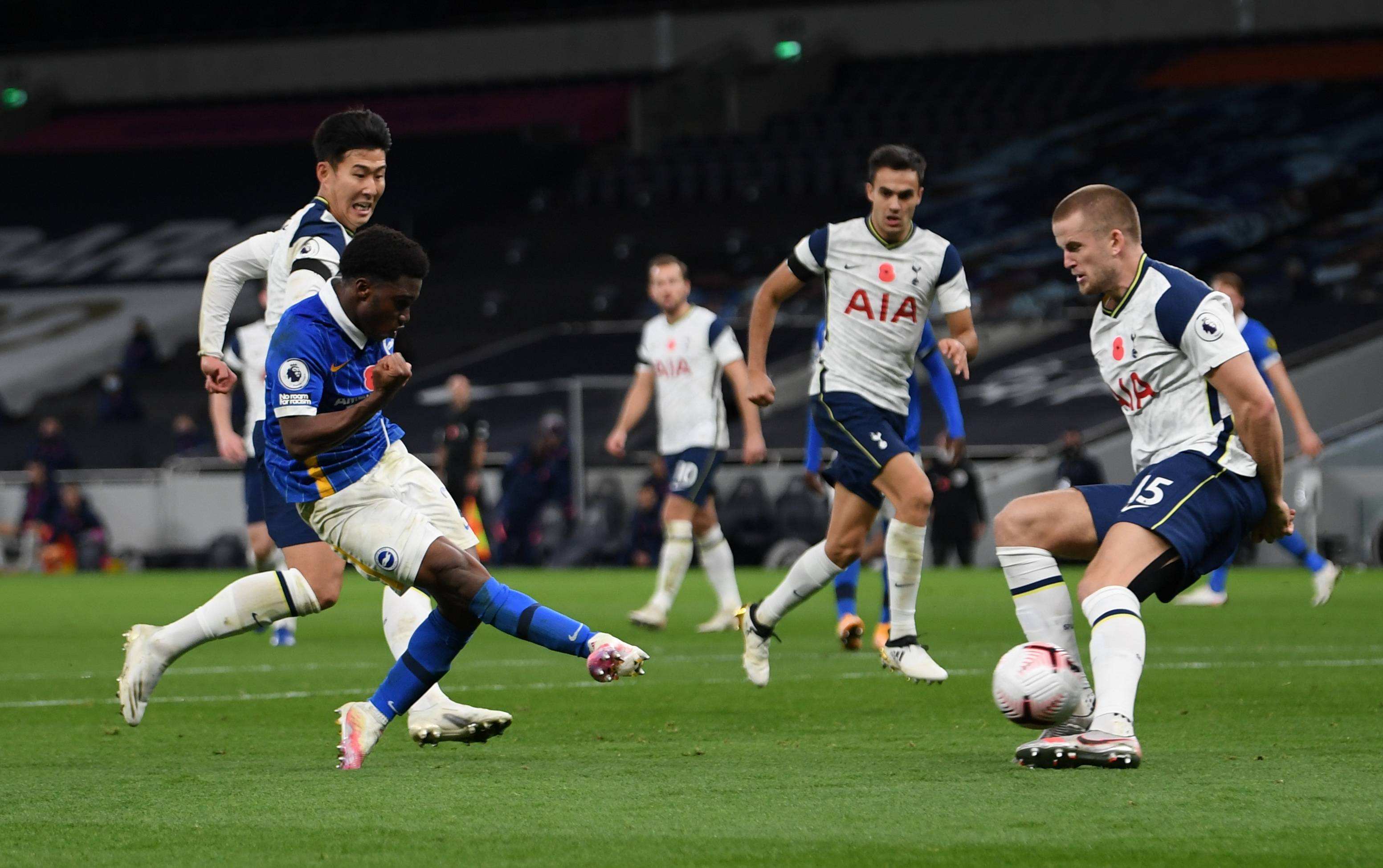 德科：梅西短暂回归？这不可能；还没和莱万谈续约的事（德科：梅西短期回归无望；与莱万续约尚未开启）