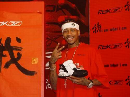 德甲战报：布兰特破门，施洛特贝克建功，多特2-0霍芬海姆（德甲快讯：布兰特进球、施洛特贝克得分，多特蒙德2-0击退霍芬海姆）