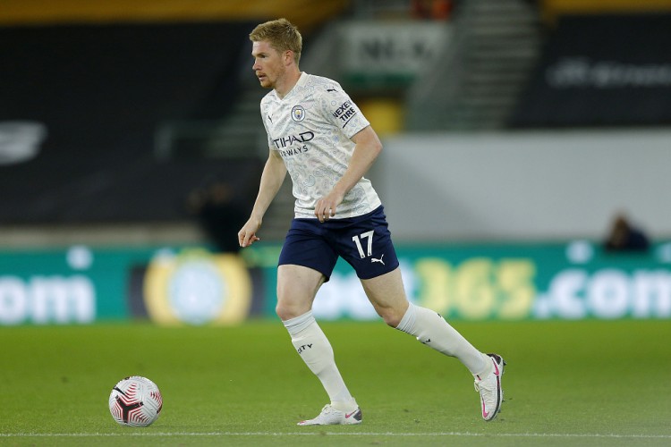 欧冠赛场精彩瞬间：巴萨2-1战胜尤文图斯,（欧冠高光时刻：巴萨2-1击败尤文图斯）