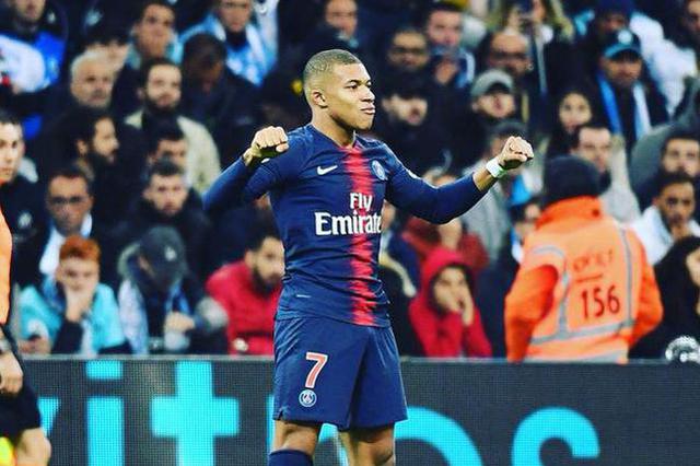 申京：我不是下一个约基奇和奥尼尔，我更想成为第二个詹姆斯（申京：拒绝“下一个约基奇／奥尼尔”标签，更想做“第二个詹姆斯”）