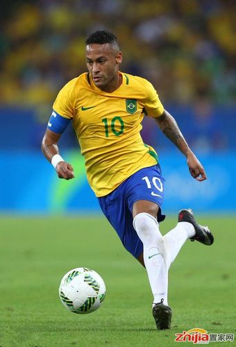 塞内加尔官方发布预热海报：马内、门迪和库利巴利出镜（塞内加尔官方发布赛前预热海报：马内、门迪、库利巴利同框亮相）