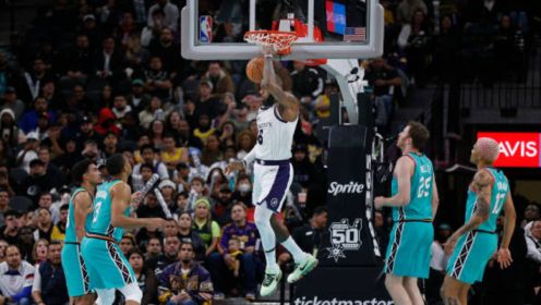 记者：西海岸外援戴维森返回巴西接受鼻梁手术，恢复期3个月（记者称西海岸外援戴维森回巴西进行鼻梁手术，预计三个月康复）