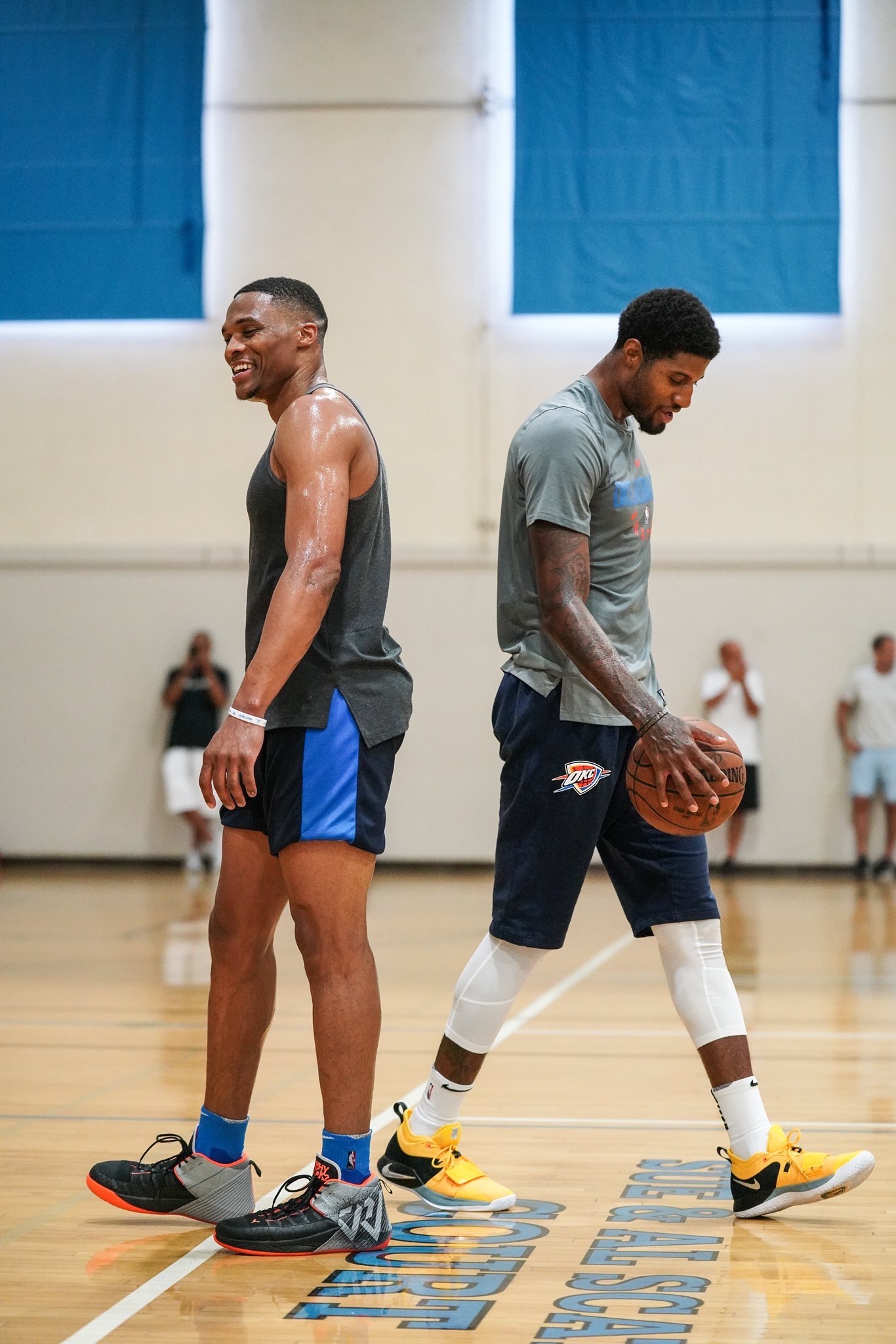 不忘初心，米体：埃斯波西托三兄弟买下了布雷西亚青训俱乐部（米体：埃斯波西托三兄弟收购布雷西亚青训俱乐部，初心未改）