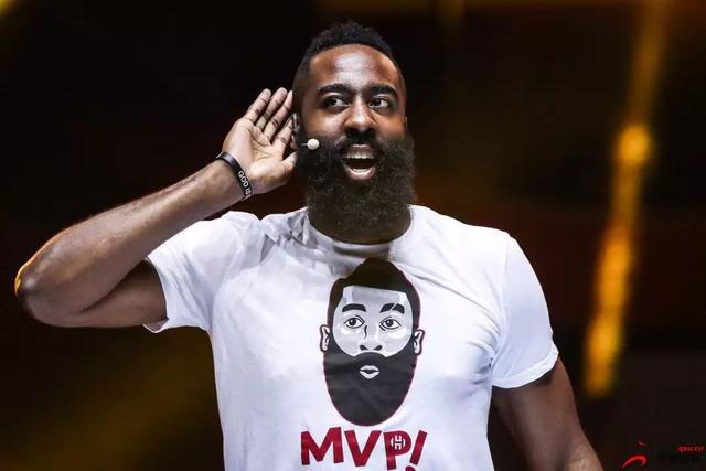 蒙托利沃：我不认为米兰能争冠，他们会和尤文、罗马争第四（蒙托利沃：米兰难争冠，将与尤文、罗马争第四）