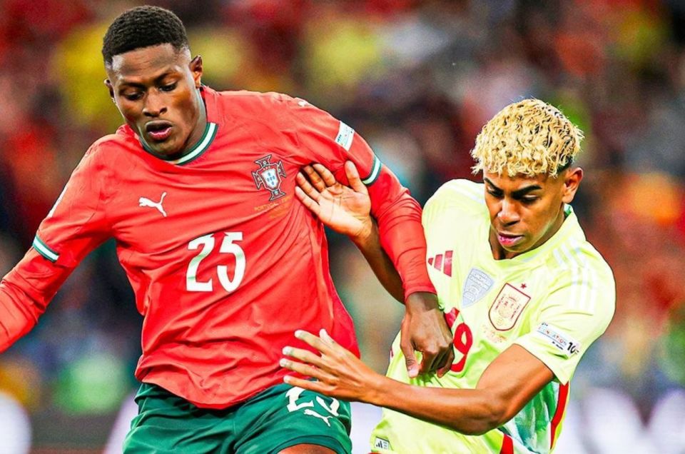 德天空：阿森纳多次考察法兰克福快马巴奥亚，红军热刺也有意（德天空：阿森纳多次考察法兰克福飞翼巴奥亚，利物浦与热刺亦有意）