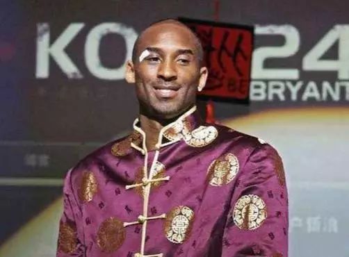 祝铭震半场表现抢眼，5中3高效得分（祝铭震半场闪耀，5投3中效率出色）